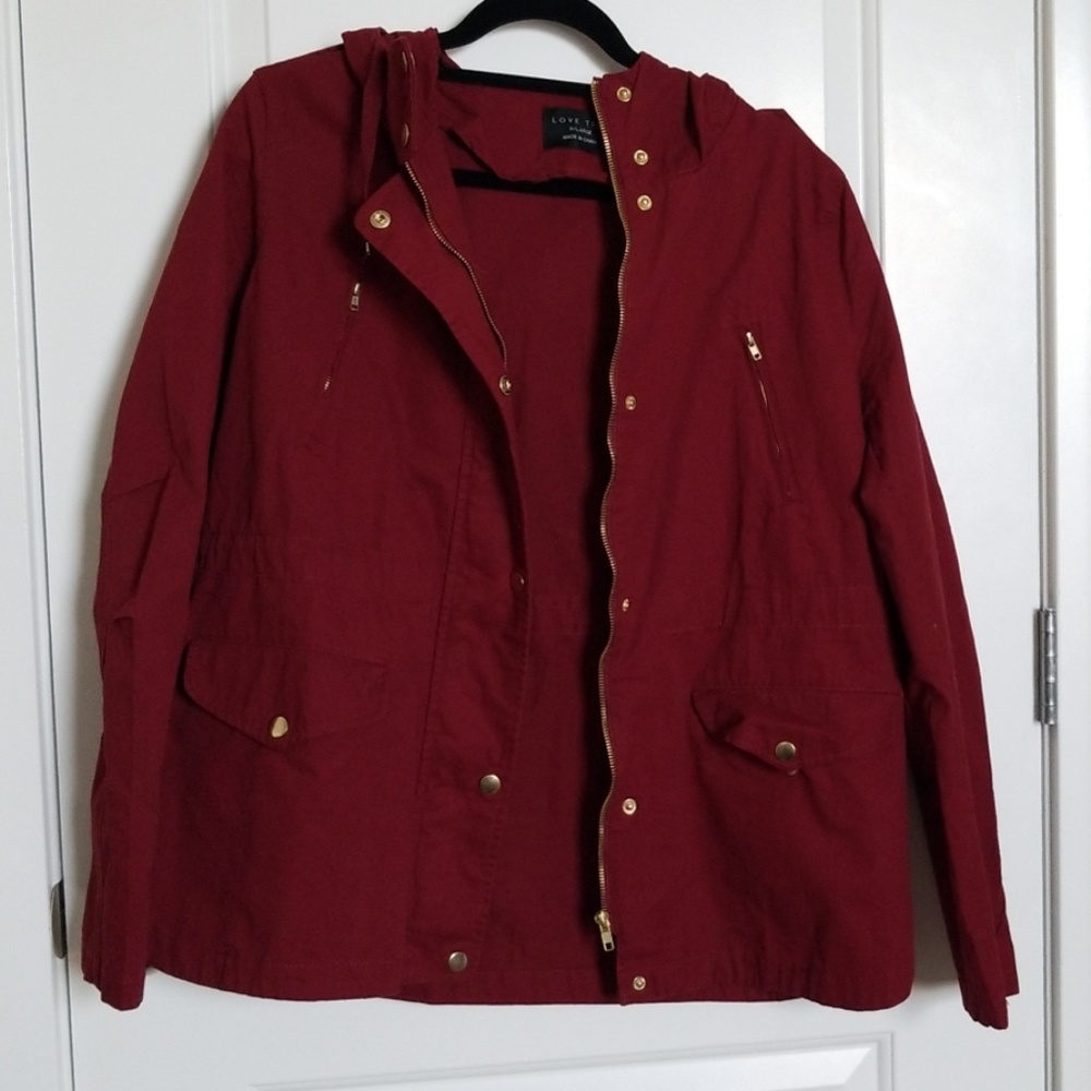 *NEVER WORN* Maroon Cargo Jacket
